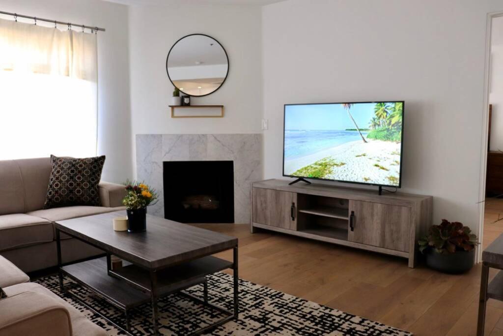 Heart Of West Hollywood Modern Suite 2 Bedroom 2 Bath Лос-Анджелес Экстерьер фото